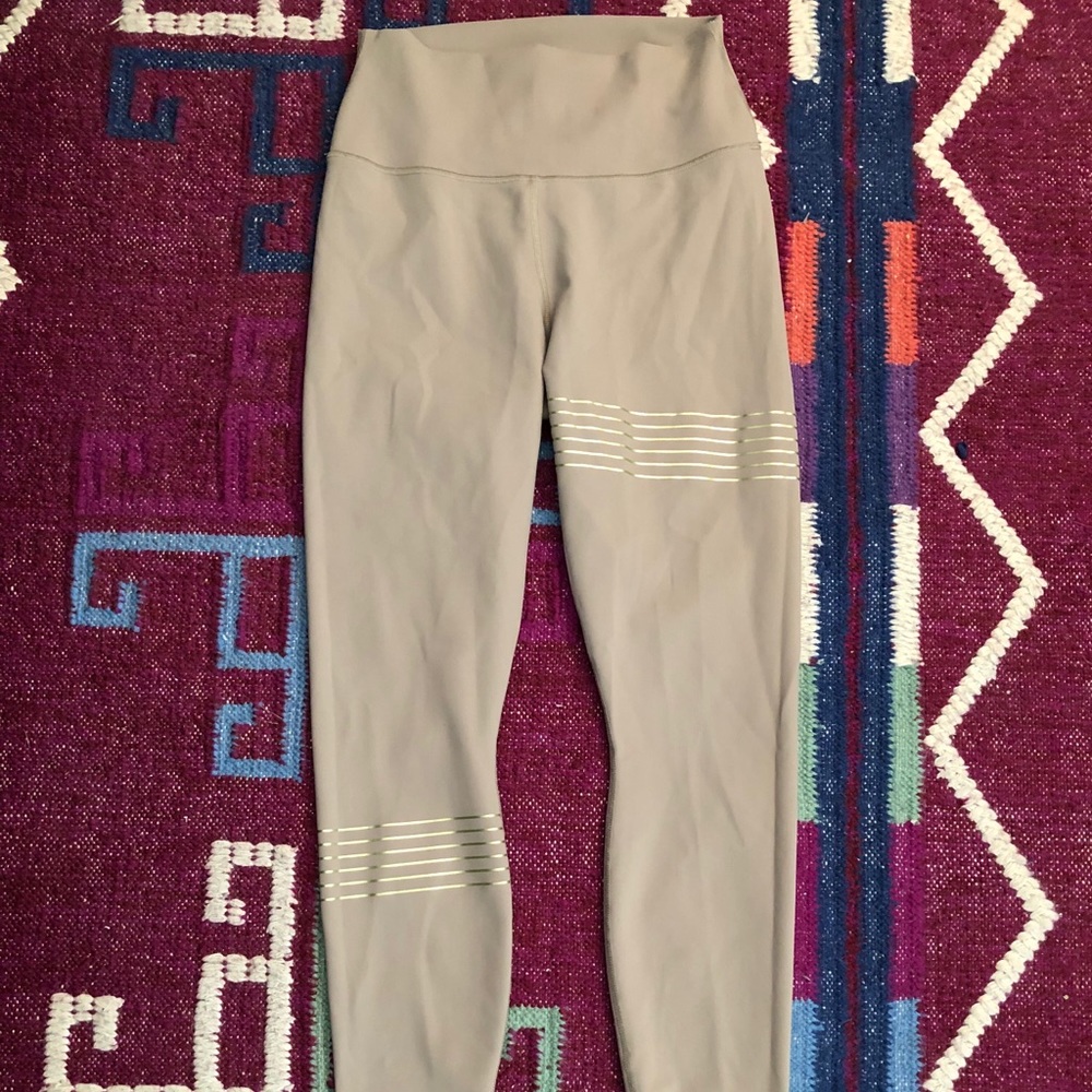 Tan/Gold Alo Leggings